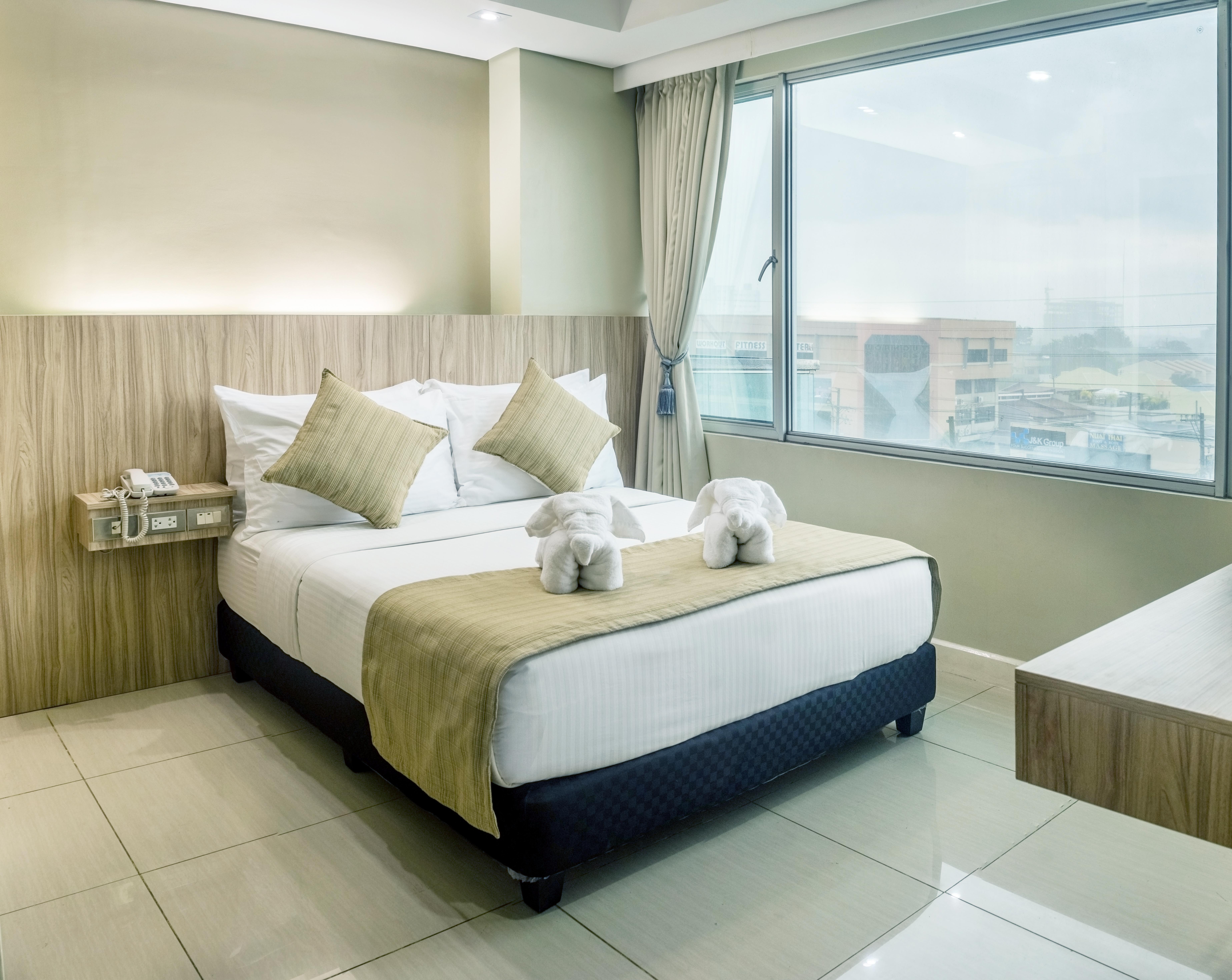 Alicia Apartelle Cebu Stadt Exterior foto