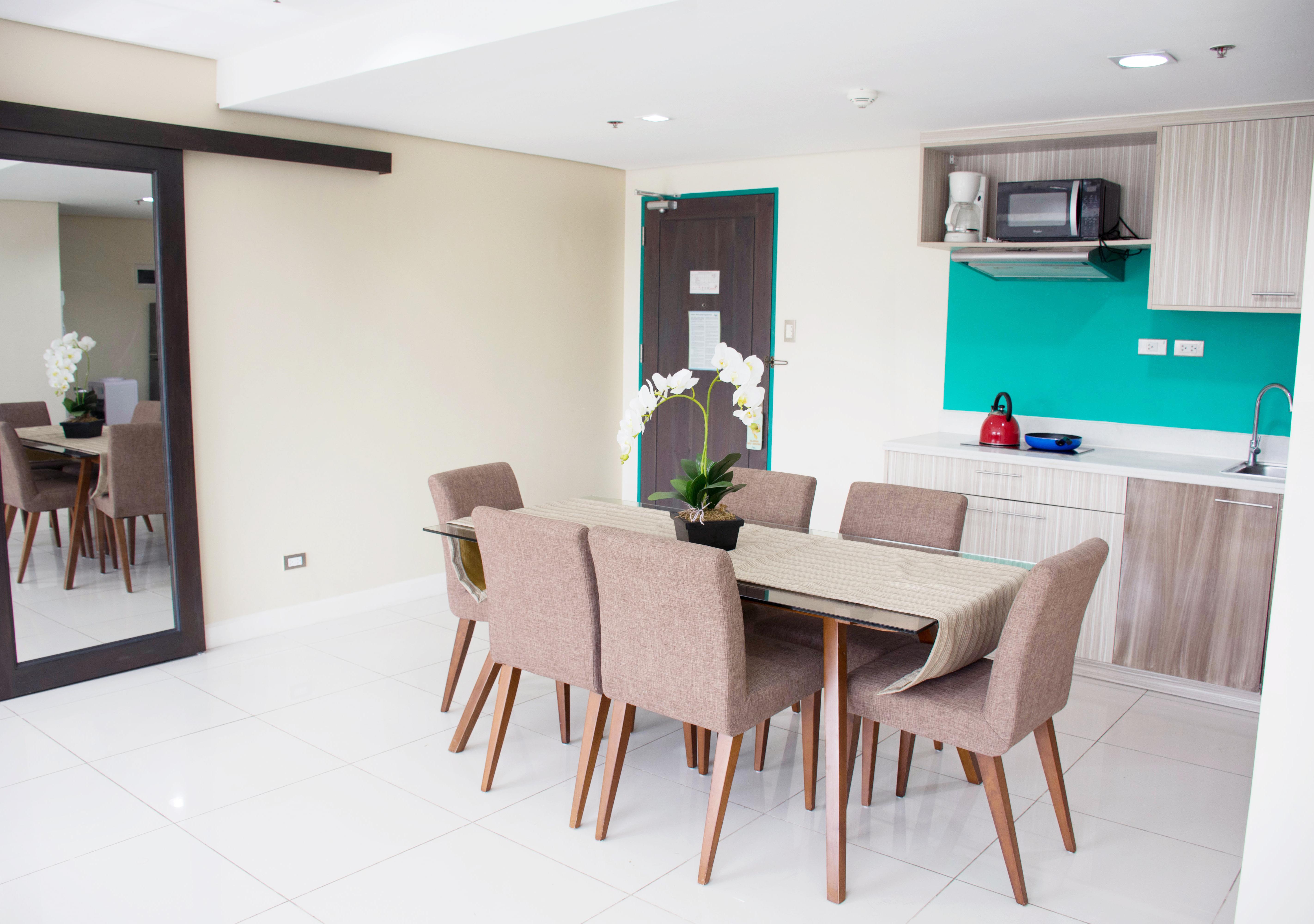 Alicia Apartelle Cebu Stadt Exterior foto