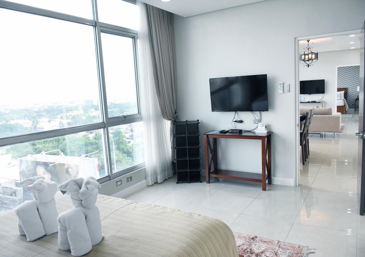 Alicia Apartelle Cebu Stadt Exterior foto