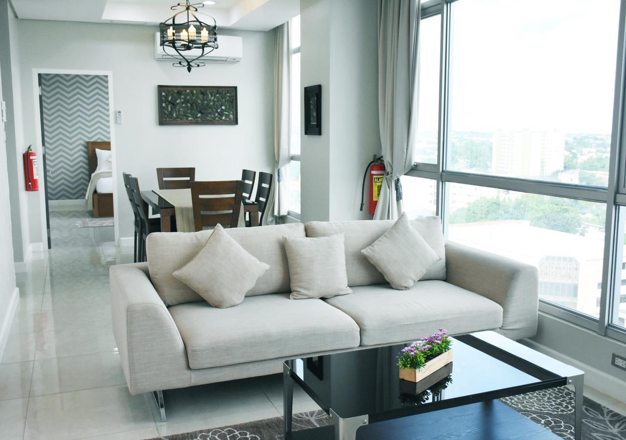 Alicia Apartelle Cebu Stadt Exterior foto