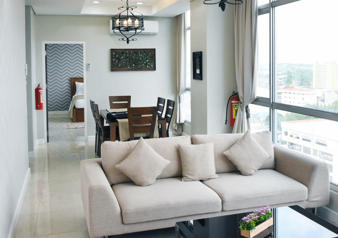 Alicia Apartelle Cebu Stadt Exterior foto