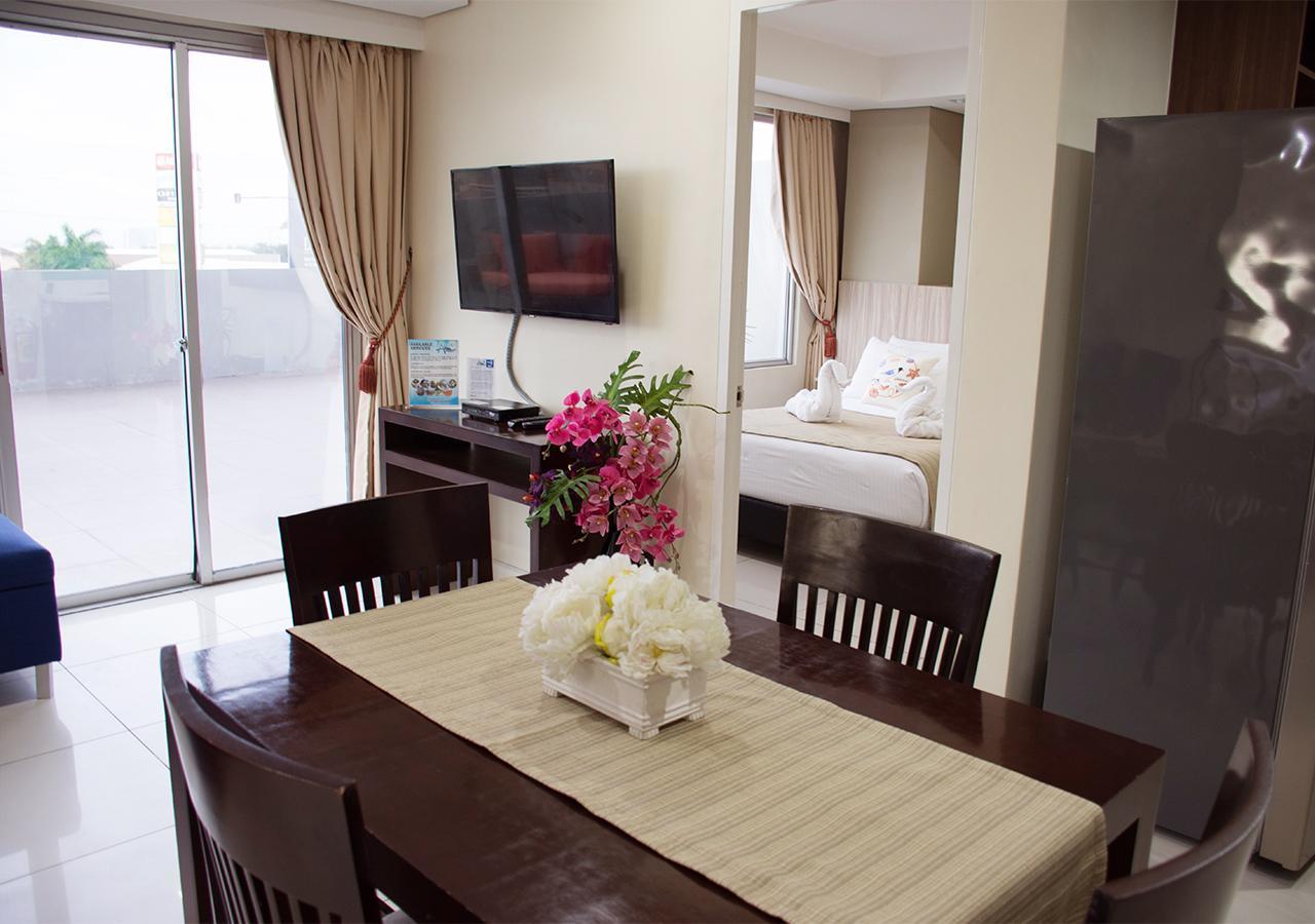 Alicia Apartelle Cebu Stadt Exterior foto